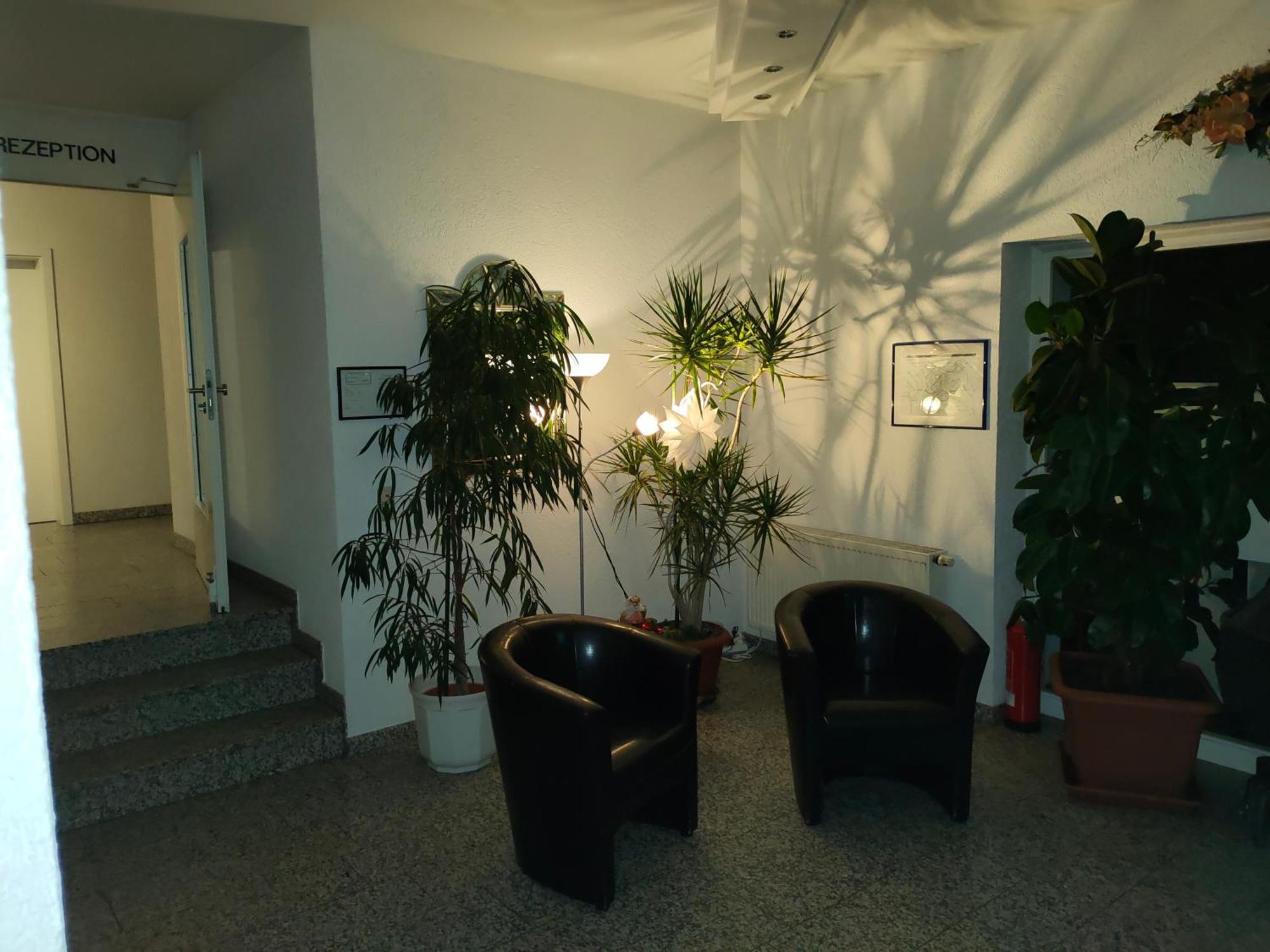 רודגאו Hotel Zur Eisenbahn מראה חיצוני תמונה